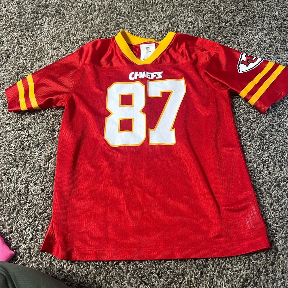 Travis kelce jersey